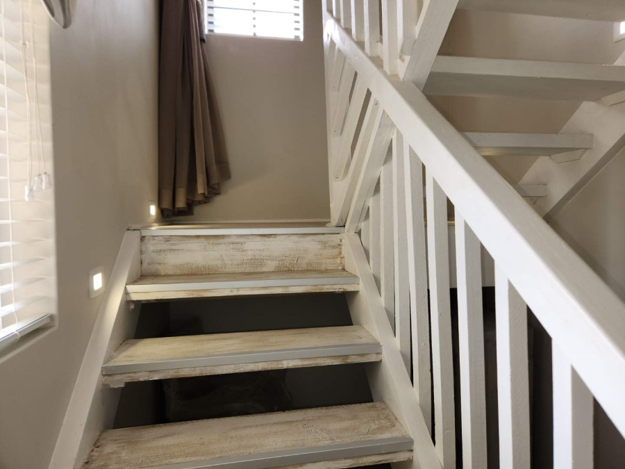 3 Bedroom Property for Sale in Vakansieplaas Western Cape